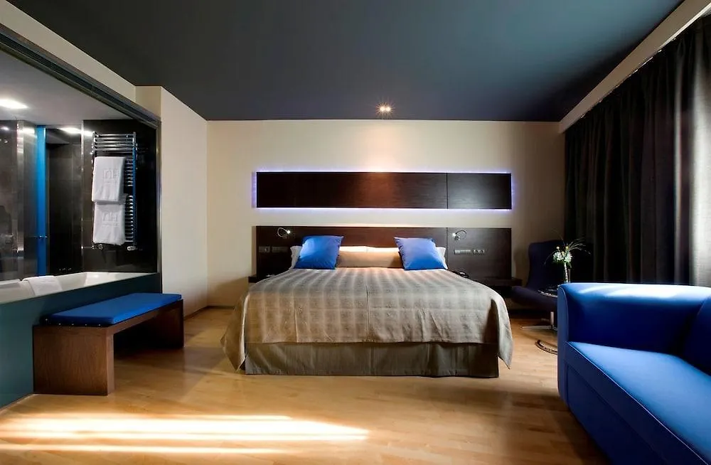 Nh Madrid Las Tablas Hotel