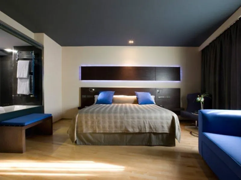 Nh Madrid Las Tablas Hotel