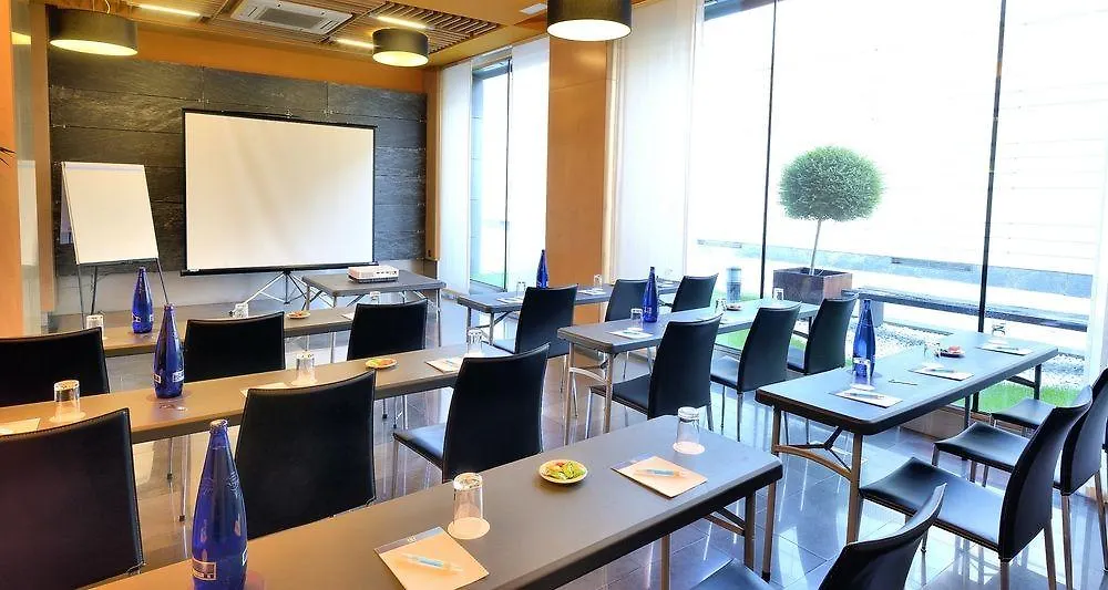 Nh Madrid Las Tablas Hotel